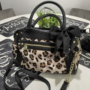 Betsey Johnson Purse👜